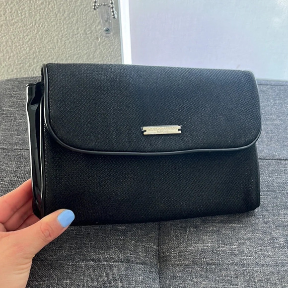 Giorgio Armani Parfums Black Glitter Clutch - Picture 10 of 10
